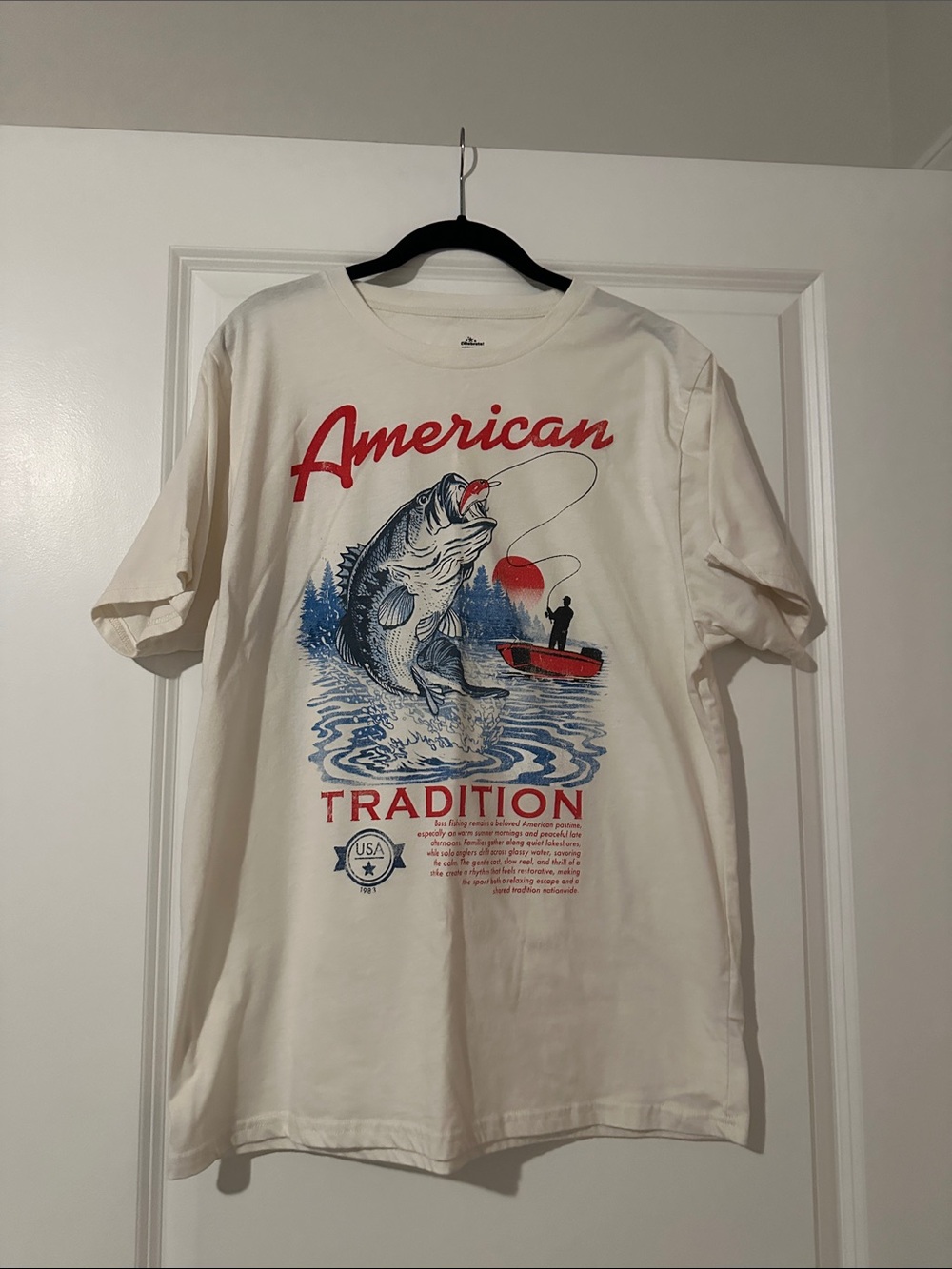 American Tradition Fishing Graphic Tee - Cream with Red & Blue